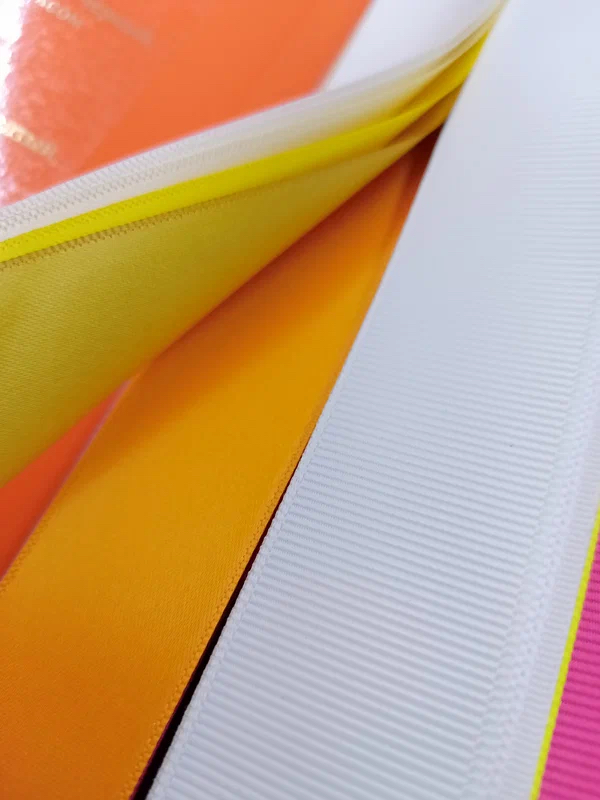 Цветные ленты-стропы для текстов